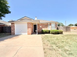 1102 81st St, Lubbock, TX 79423