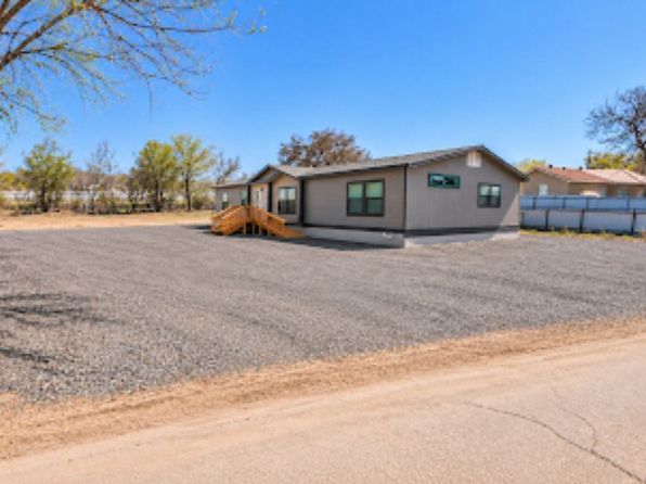 2680 Parklane Dr