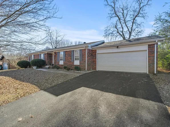 104 Genevieve Dr, Madisonville, KY 42431