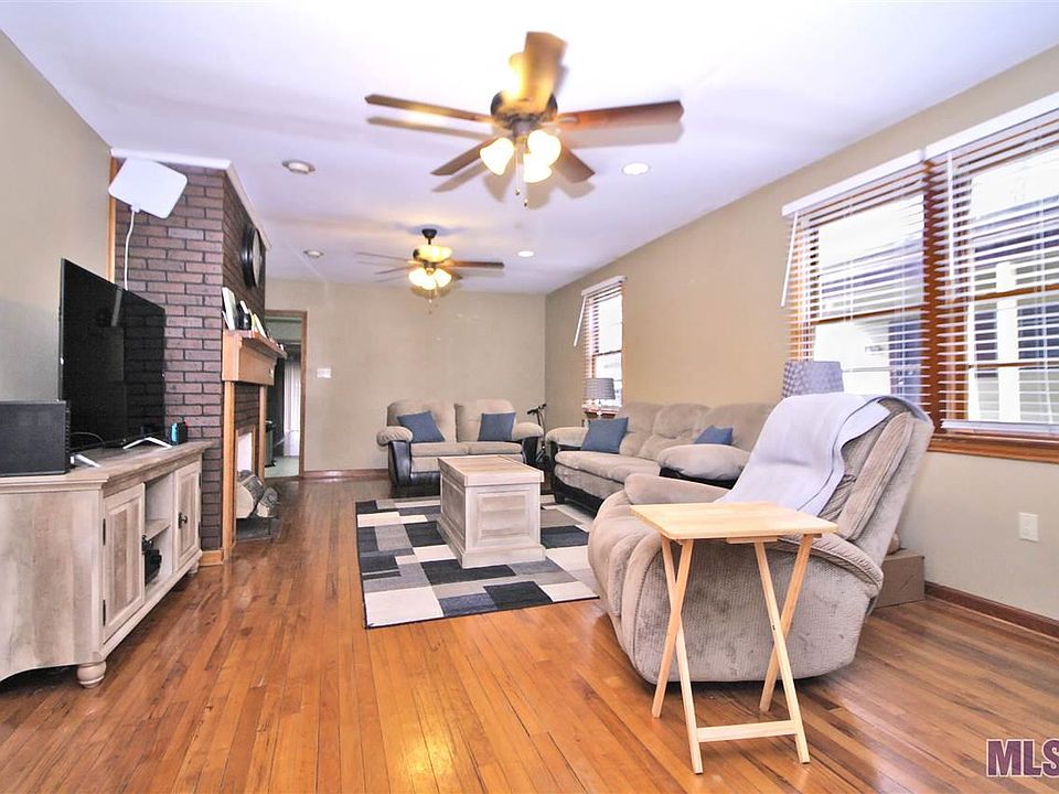 1st image of 827 Avenue B