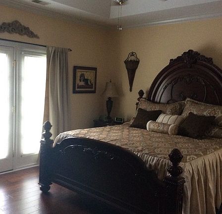5th image of 400 White Birch Cir