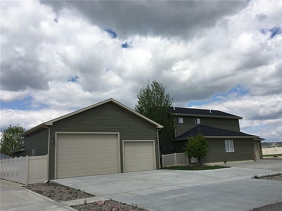2nd image of 5402 Bell Ave