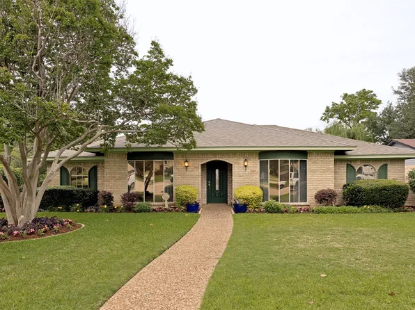 1 Collins Ct, Richardson, TX 75081