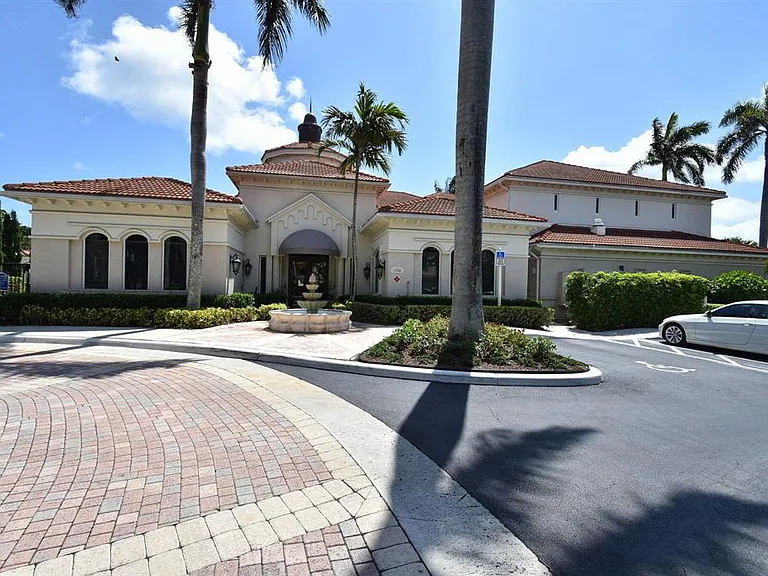 3421 Tuscany Way — Photo 31