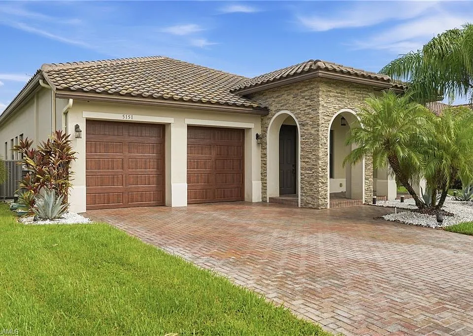 5151 Monza Ct