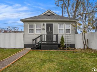 3389 9th St, Monroe, MI 48162