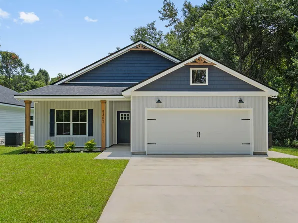 8302 Vickie St, Pensacola, FL 32514