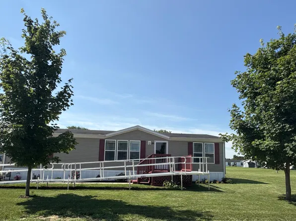1513 E Jessica Ln, Muncie, IN 47302