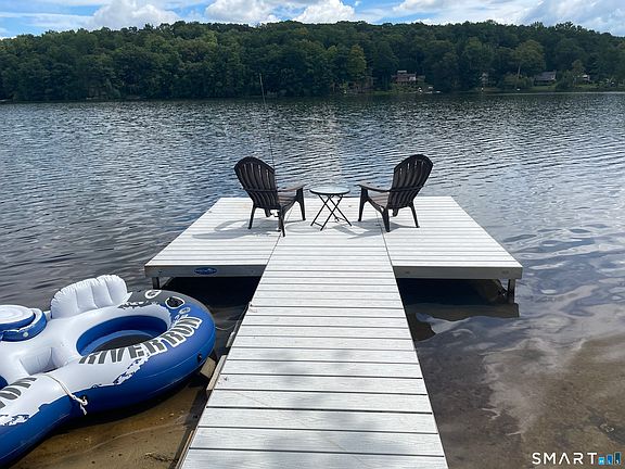 2nd image of 60 Ashford Lake Drive