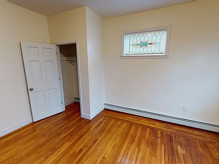 55 Hazelton St #2 — Photo 19