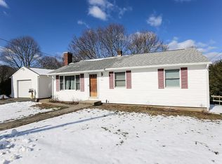 139 Blade St, Warwick, RI 02886