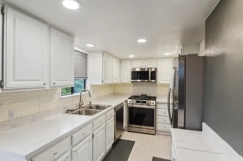8710 Independence Ave #301 Photo 1