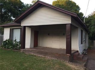 802 N Frances St, Terrell, TX 75160