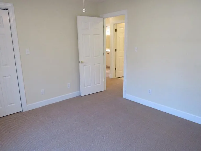 103 Vienna Dr — Photo 19