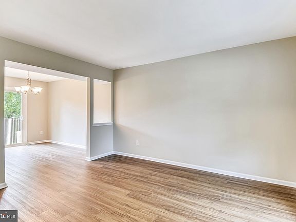 5th image of 14800 Lynhodge Ct