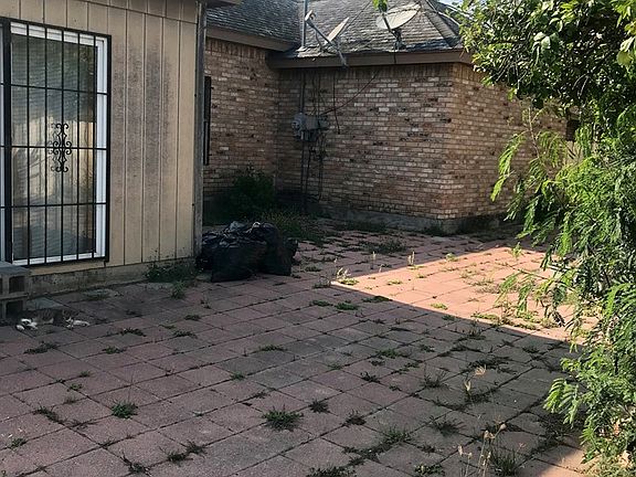 4th image of 709 Lancelot Dr