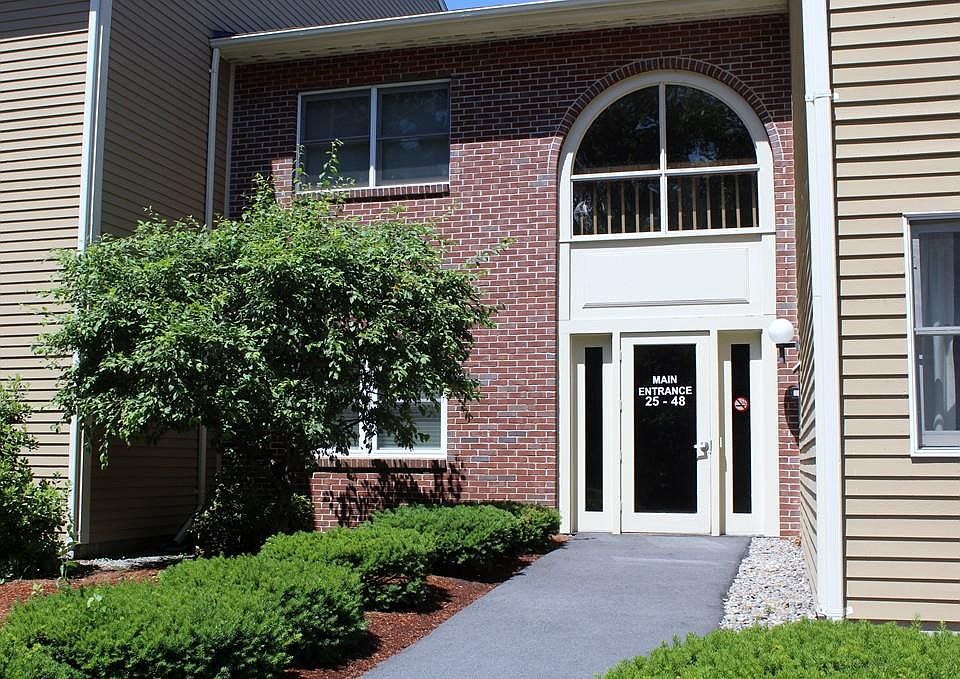 1st image of 43 Rose Ct