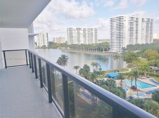 Biscayne Cove -Clipper, Aventura, FL 33160