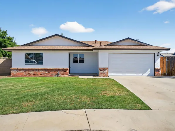 2222 Walton Ave, Sanger, CA 93657