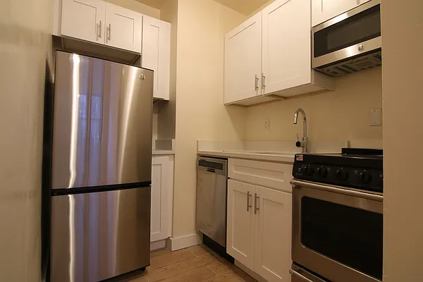 Rented by Guidance Realty Corp. | media 31