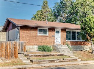 7104 129th Ave NW, Edmonton, AB T5C 1W1