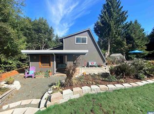 1325 Bent Cedars Way, Port Angeles, WA 98362