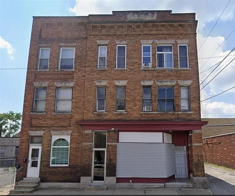 416 Adams St #3