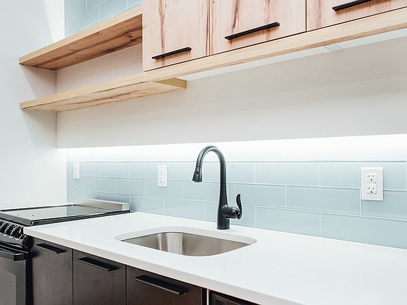 5th image of 675 Grand St #2R