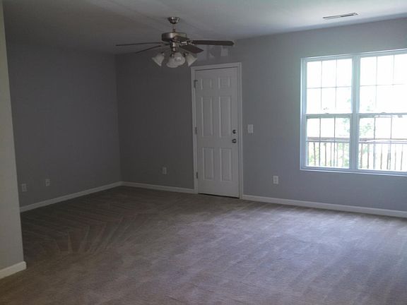 4th image of 9065 Haileys Pond Dr