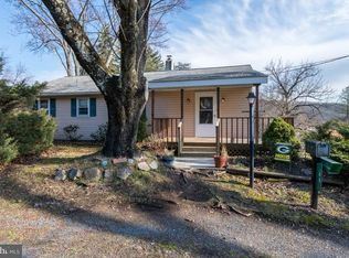 49 Longview Rd, Boyertown, PA 19512