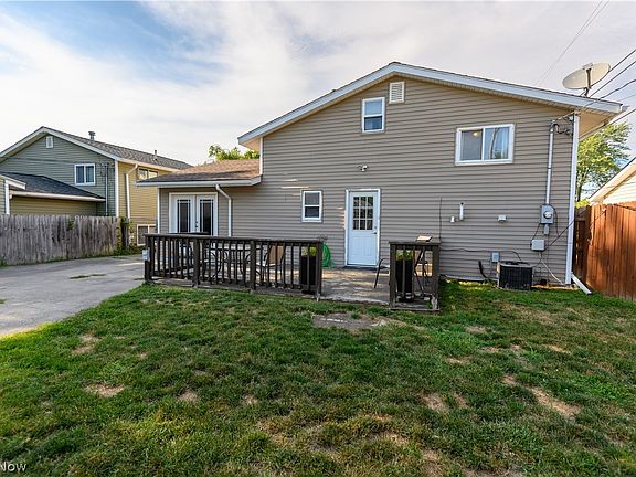 4th image of 4236 Holl Ave