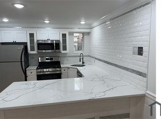 2111 Christian St #2, Philadelphia, PA 19146
