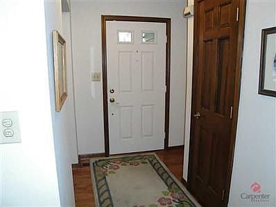 2nd image of 3321 Fox Orchard Cir