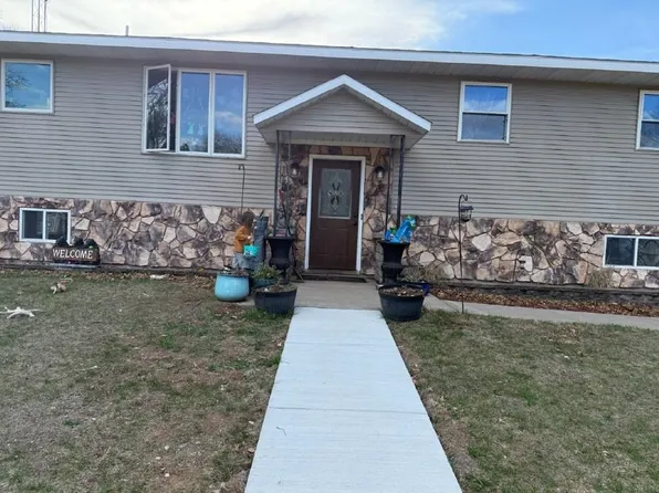1439 11th Ave, Friendship, WI 53934