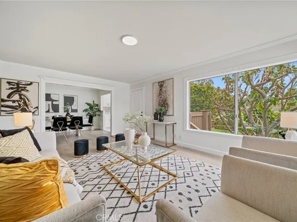 8 Windjammer, Irvine, CA 92614