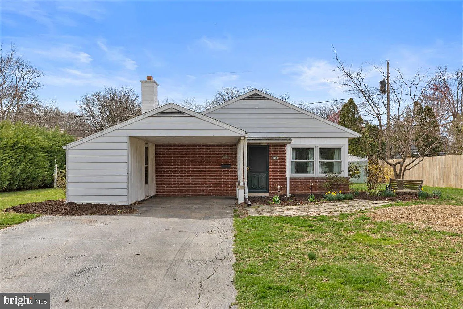 130 Silver Spring Rd photo 1