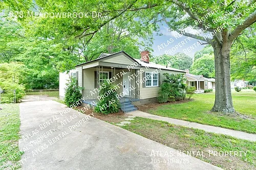 928 Meadowbrook Dr Photo 1
