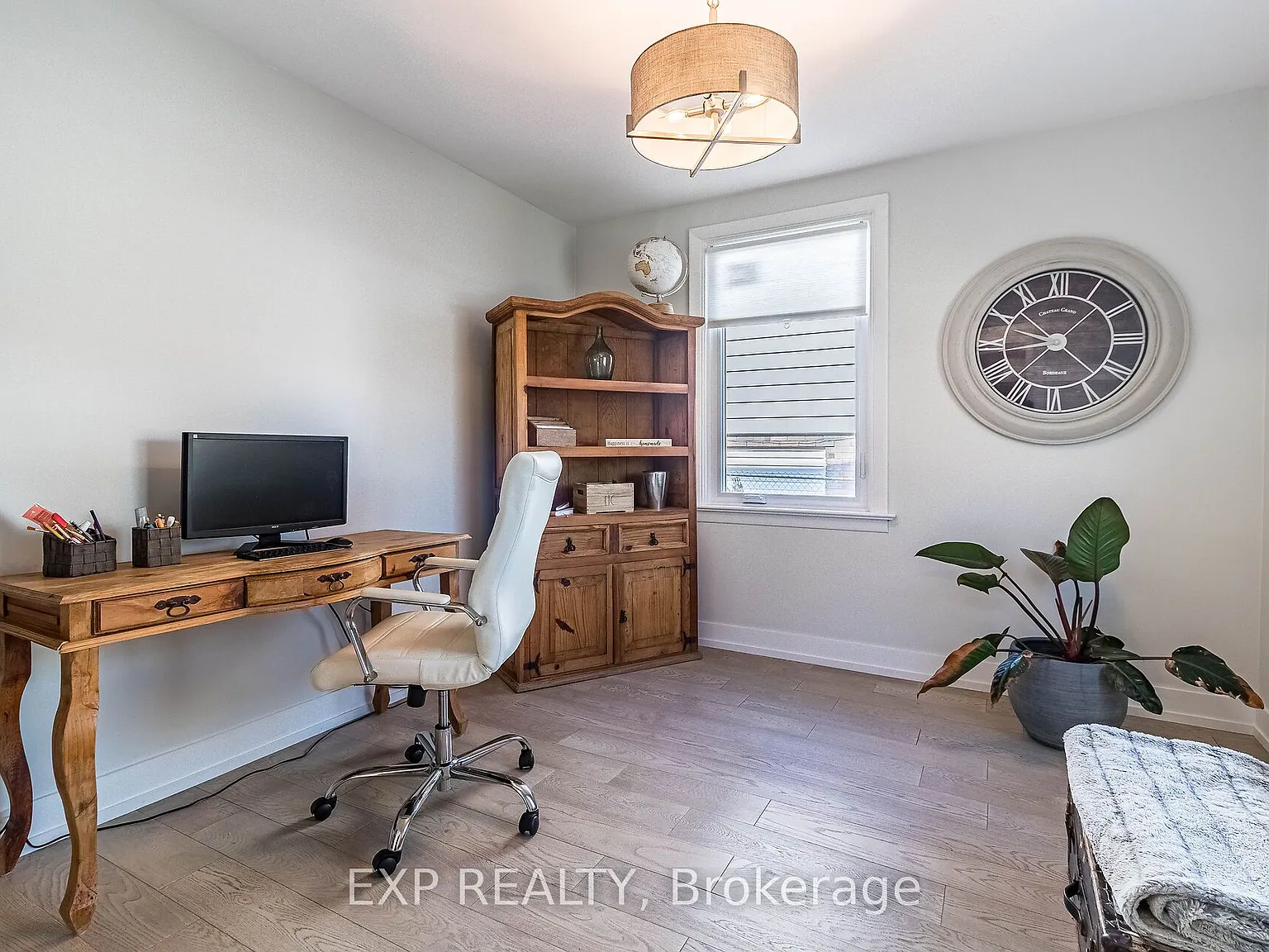 5 bed, $3,800 — Photo 4