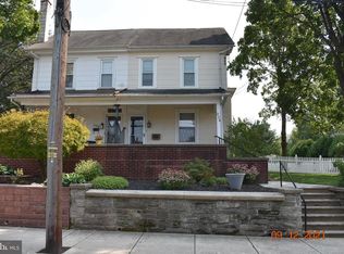 228 W Chestnut St, Souderton, PA 18964
