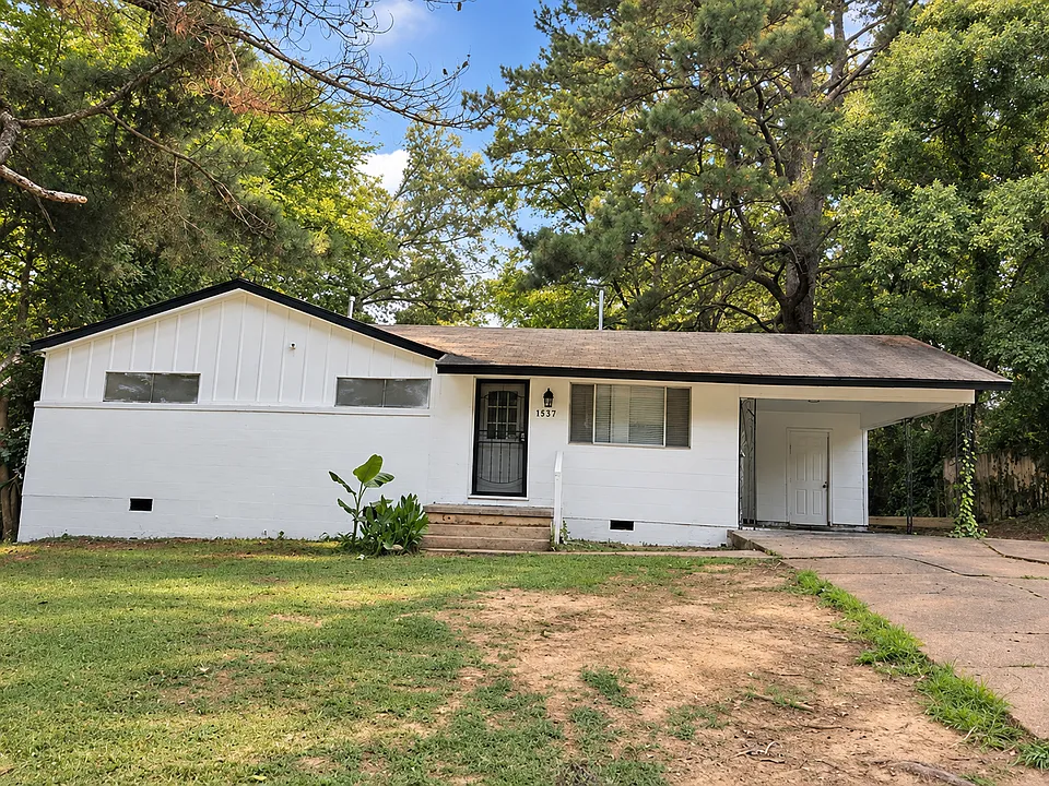 1527 Maria Dr