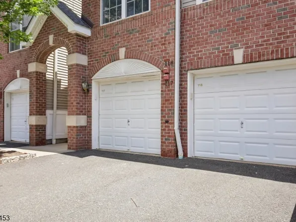 118 Donato Cir, Scotch Plains Twp., NJ 07076