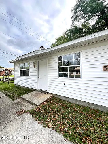 5596 Daugherty Rd #A1 Photo 1