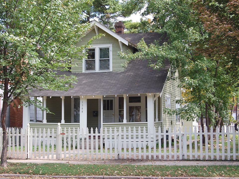 1st image of 1388 Payne Ave