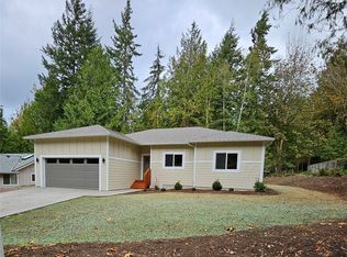 61 Clipper Ln, Port Ludlow, WA