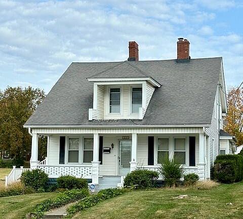 2nd image of 216 Danville St