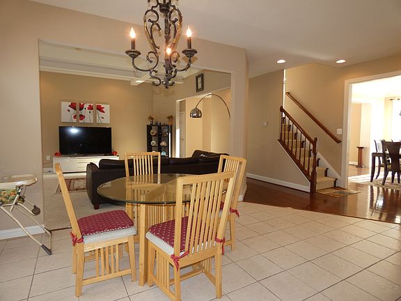 5th image of 12036 Paper Birch Ln