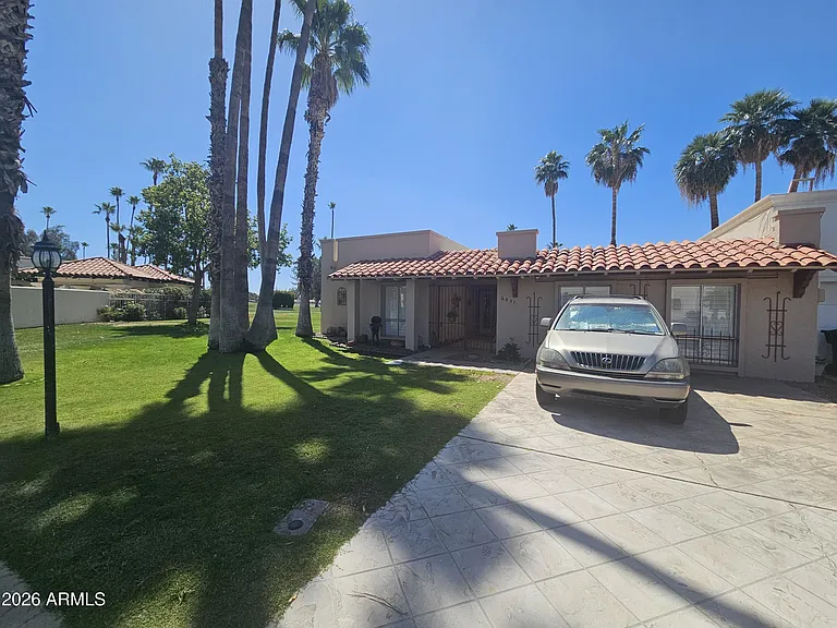 6851 E Golden Hills Way — Photo 35