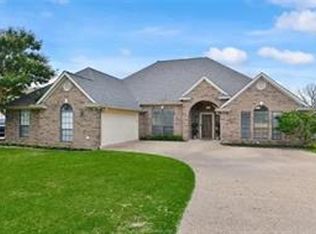 4902 Park Hampton Dr, Bryan, TX 77802