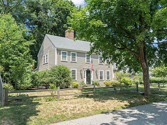 2nd image of 31 Old Farm Rd