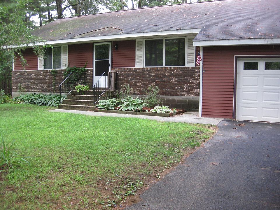 1st image of 36 Van Tassell Ln
